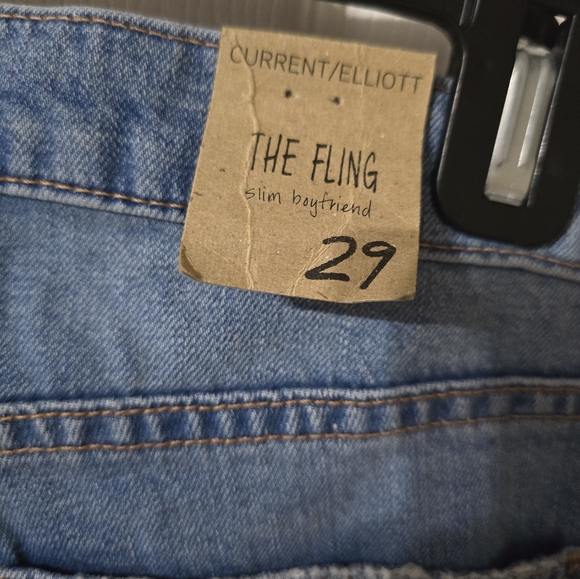 NWT Current/Elliot The Fling Slim Boyfriend Jeans in Tattered Destroy, Size 29. - Picture 13 of 15